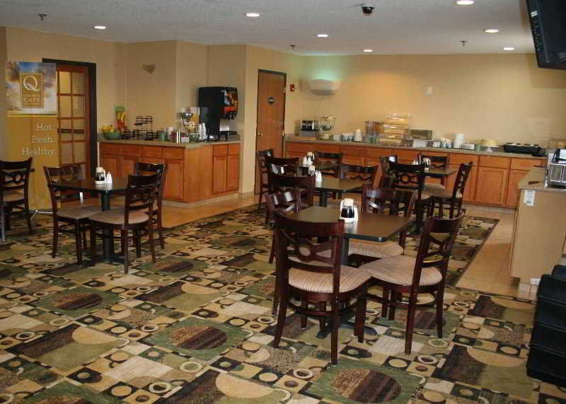 Quality Inn & Suites Menomonie Restaurante foto